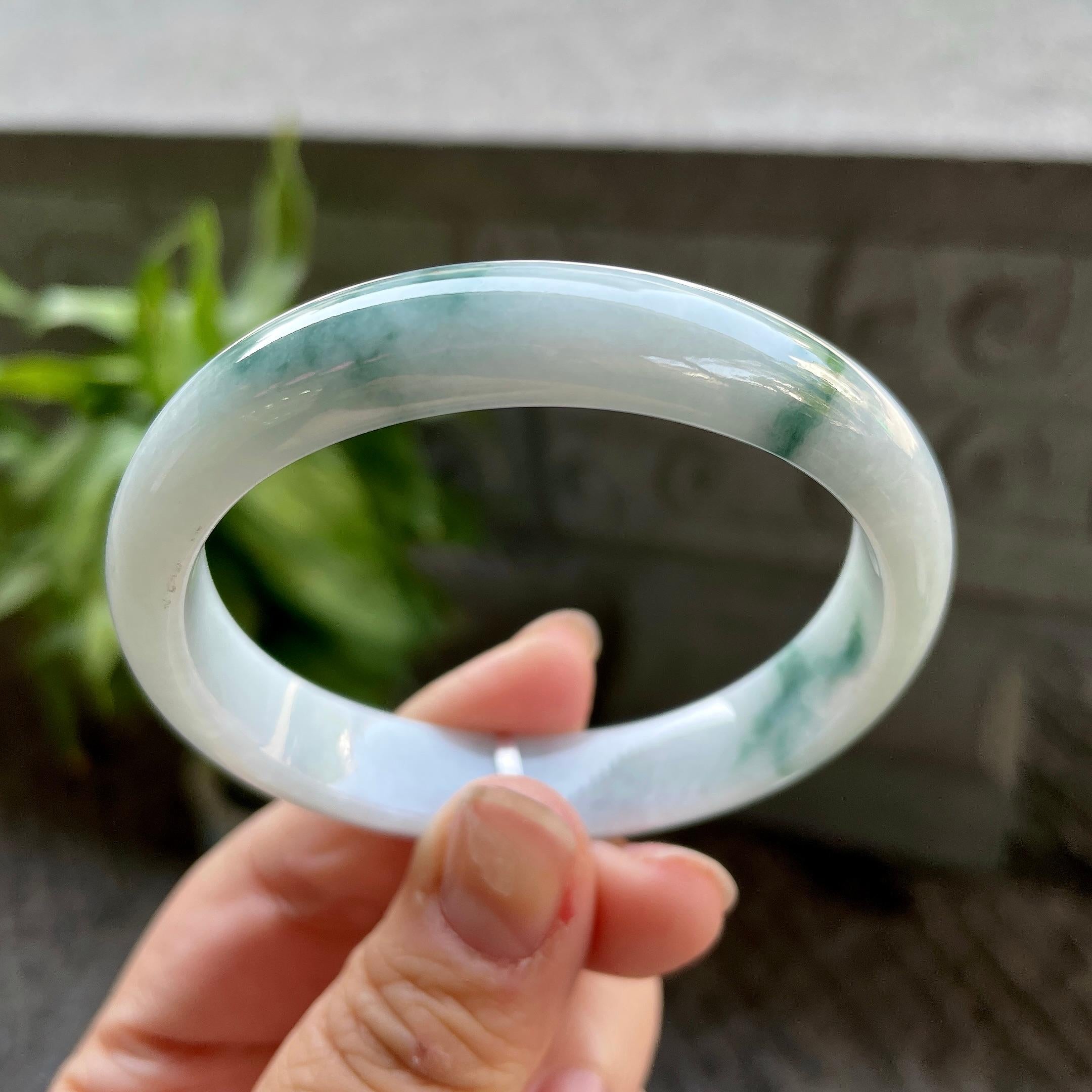 细糯种飘花贵妃手镯（56mm）（yc310102）