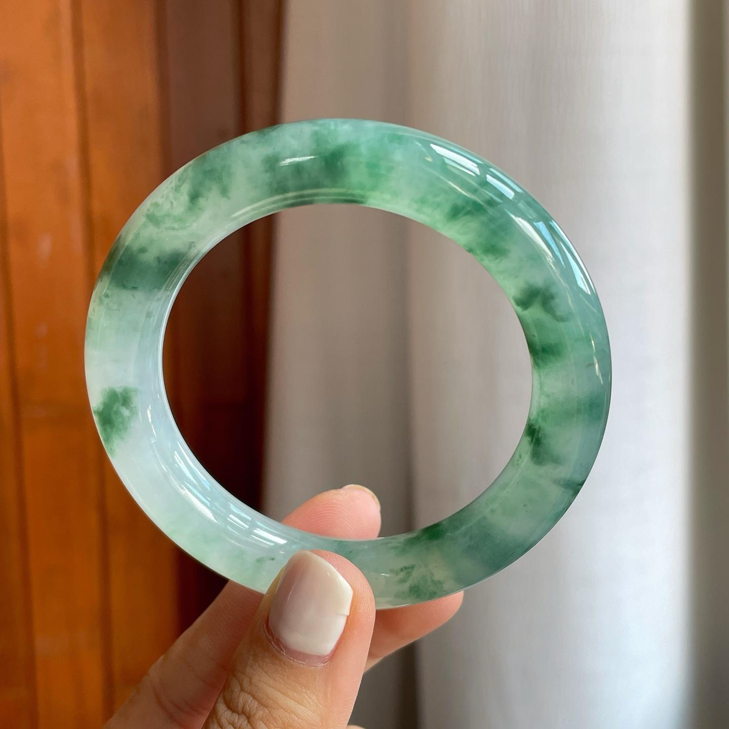 冰种飘花翡翠圆条手镯（55mm）（yc254960）