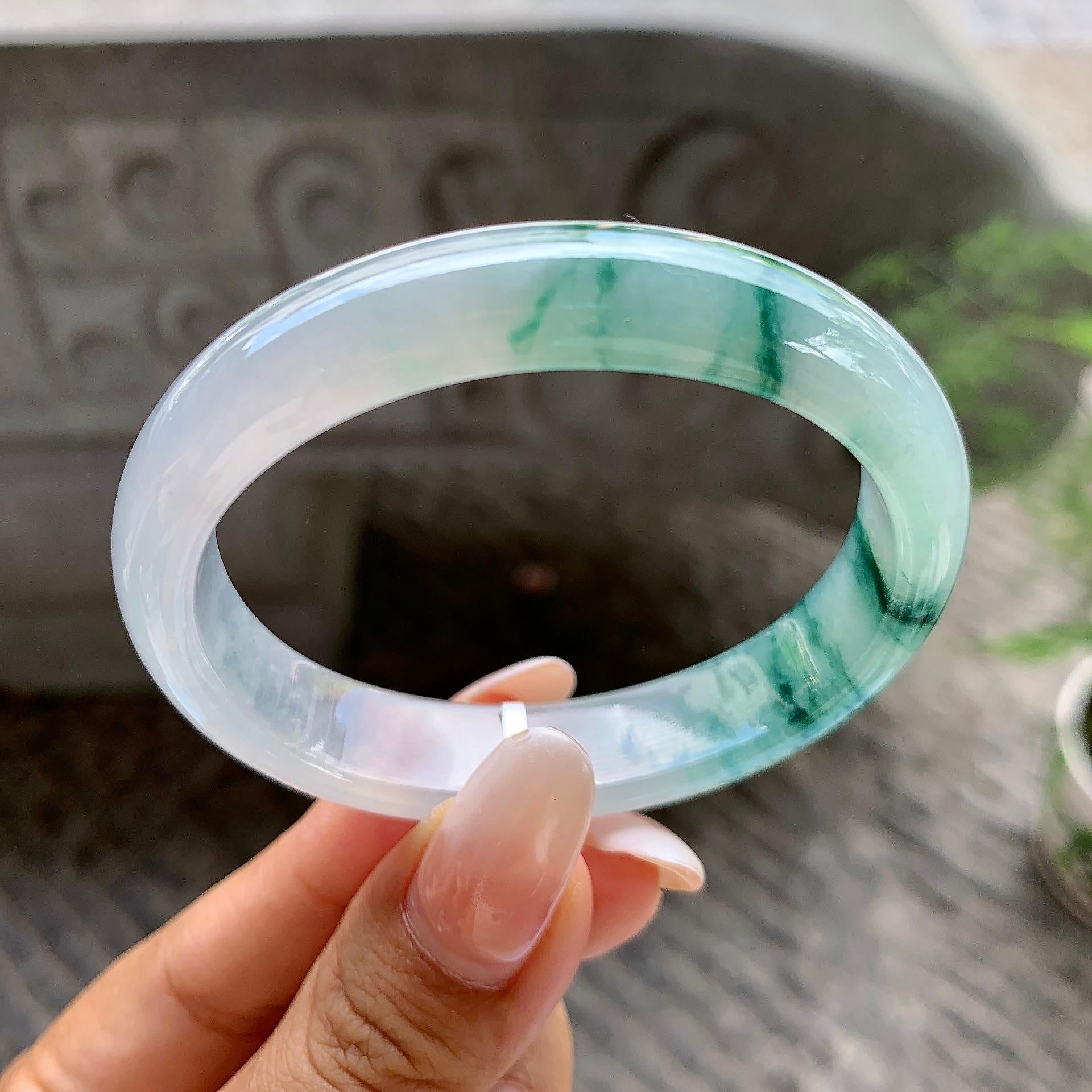 糯冰种飘花贵妃手镯（52.6mm）（yc202389）