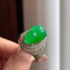 Mặt đá trứng bầu dục màu lục đầy đá băng chủng đế đồng Ngọc phỉ thúy tự nhiên loại A Myanmar (yc450163)