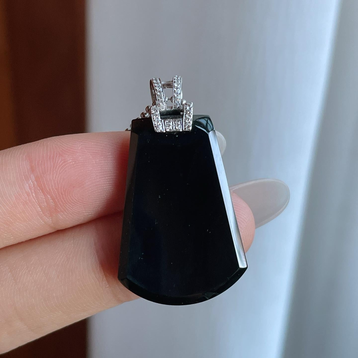 18k金扣冰种墨翠无事牌（yc257825）