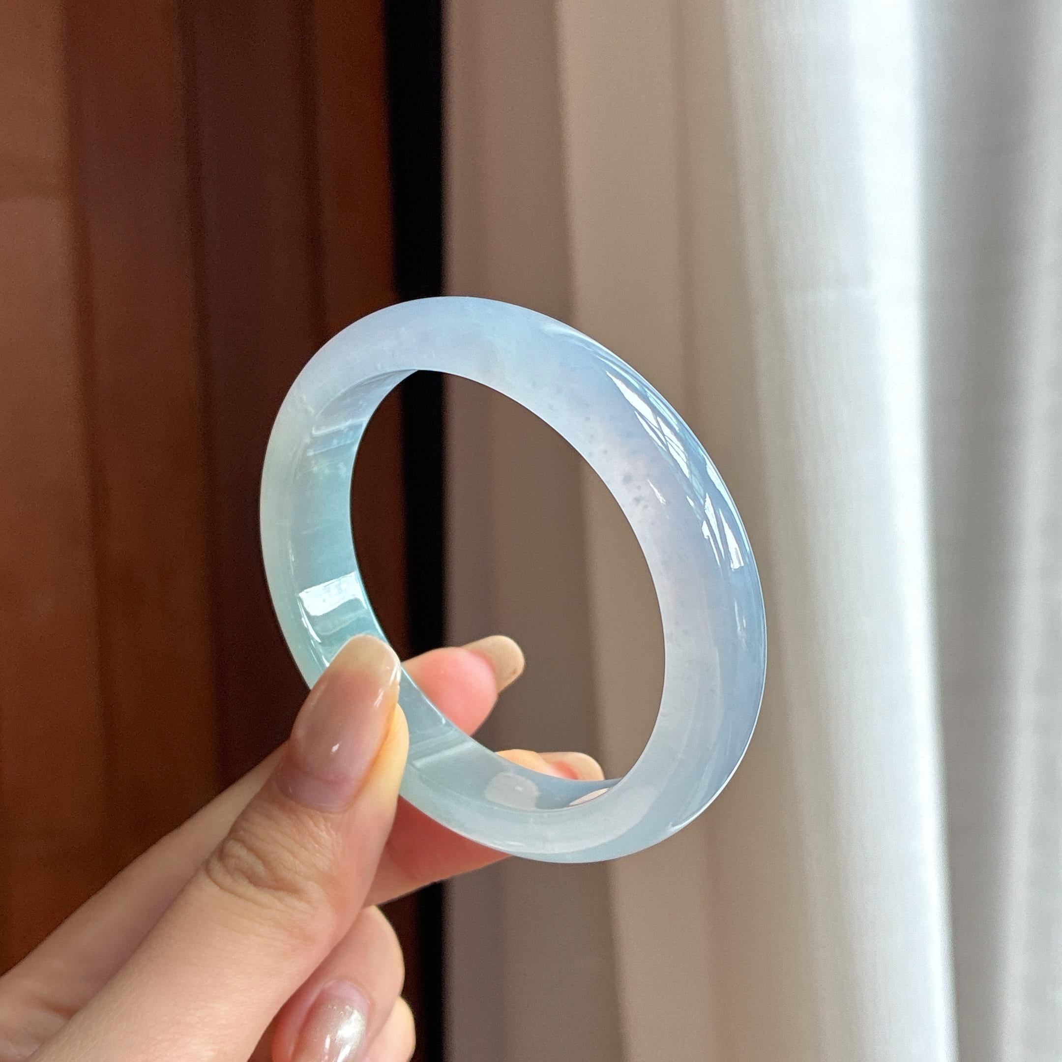 冰种春带彩贵妃镯 56圈 天然缅甸A货翡翠（yc453924）