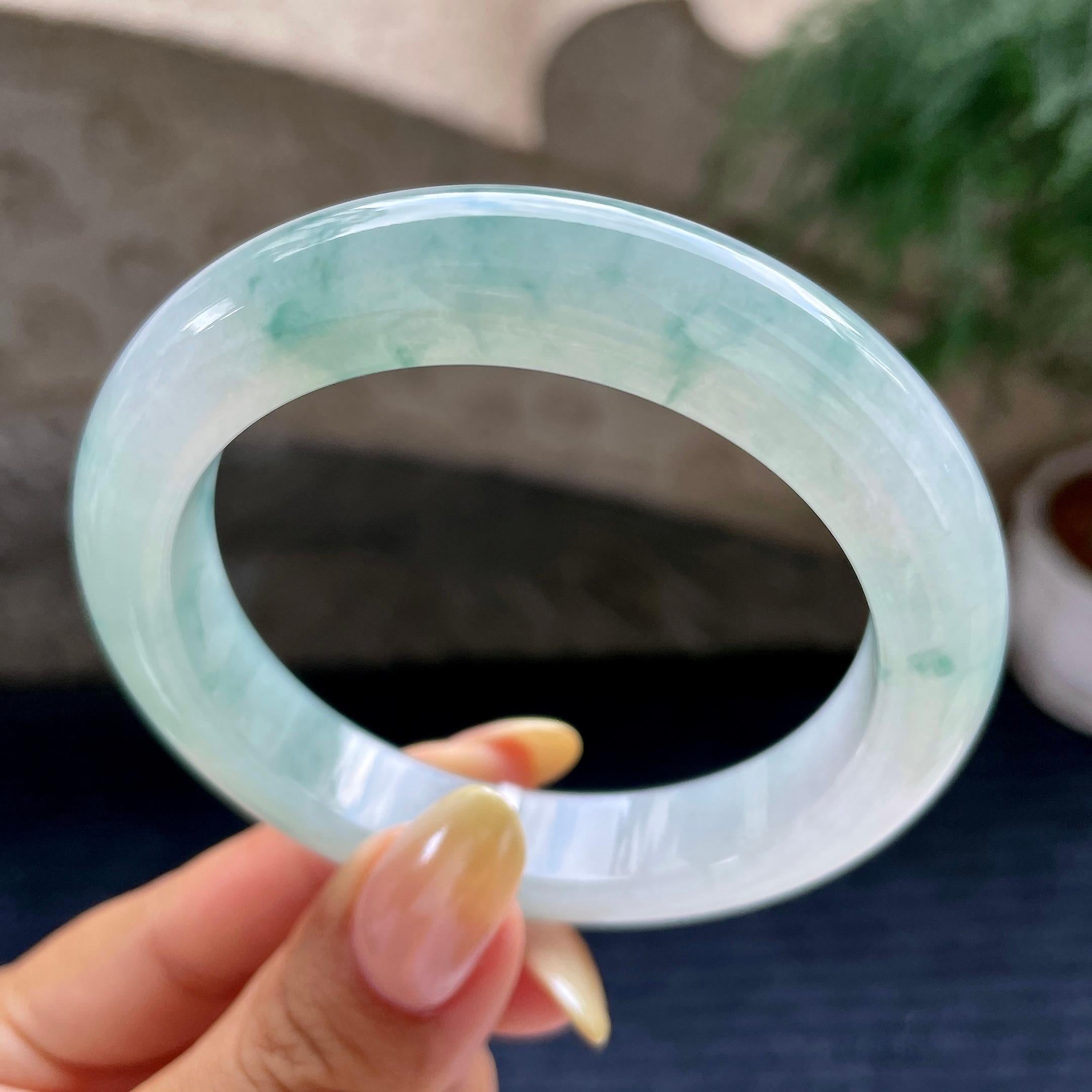 糯冰种飘花正圈平安镯57.1圈         天然缅甸A货翡翠（yc452175）