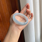 冰种带黄翡翡翠平安镯（55.5mm）（yc221947）