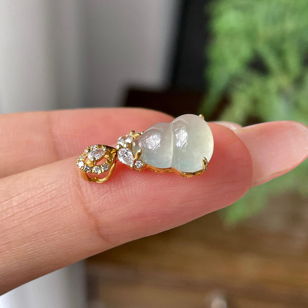 18k金镶冰种带底色葫芦吊坠        天然缅甸A货翡翠（yc449541）
