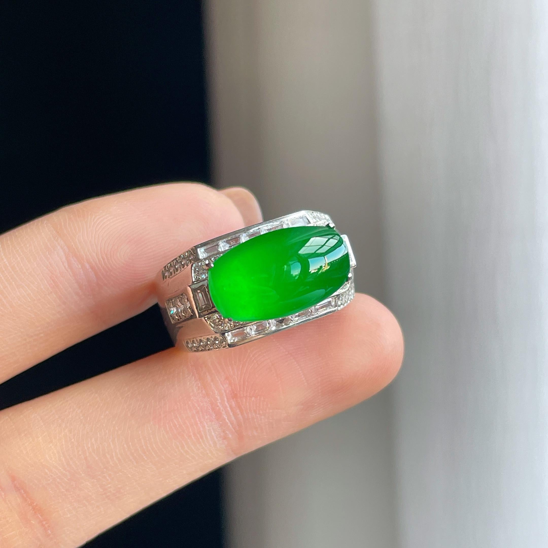 铜托冰玻种满绿翡翠马鞍戒指（yc289685）