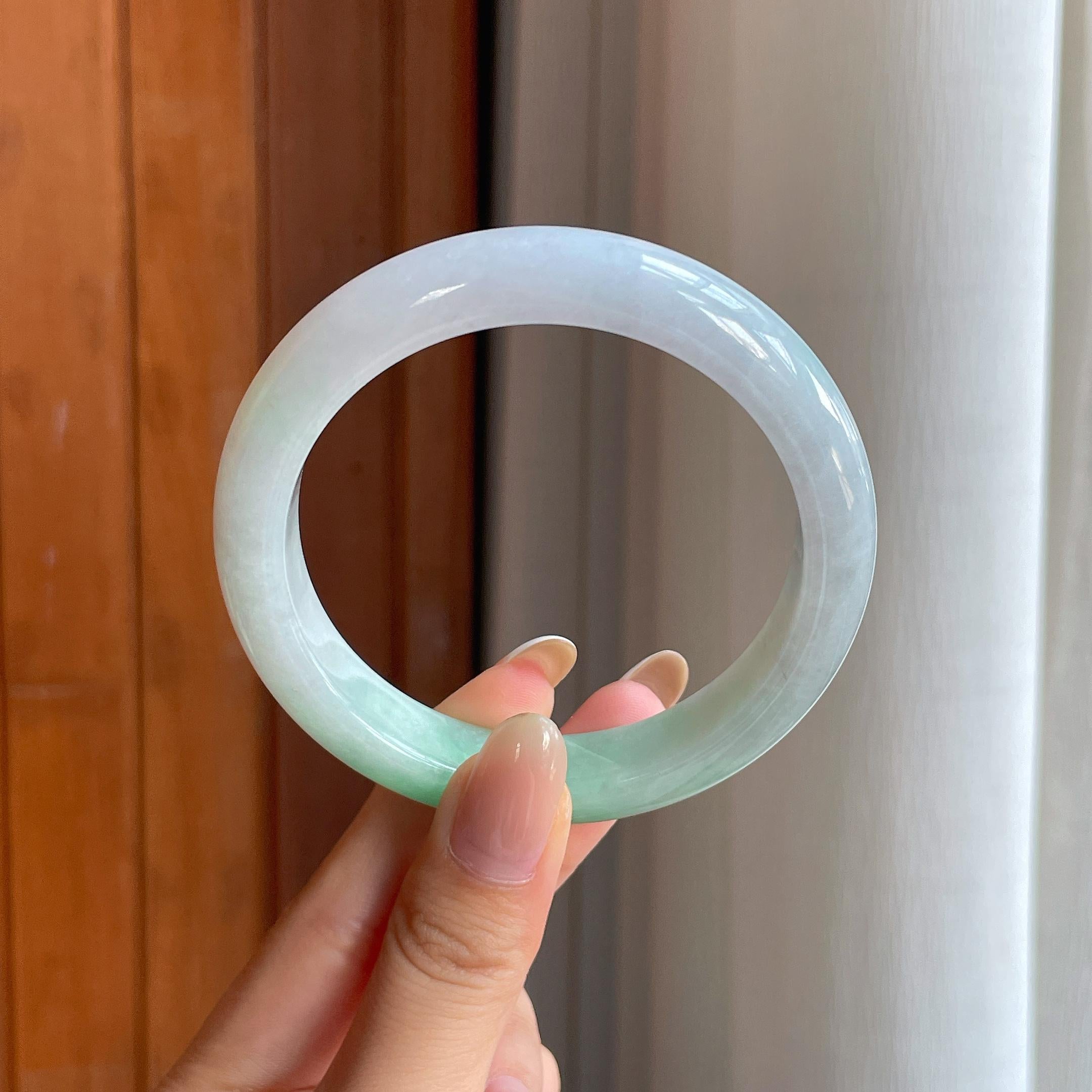 糯冰带色翡翠平安镯（59.5mm)（yc399305）