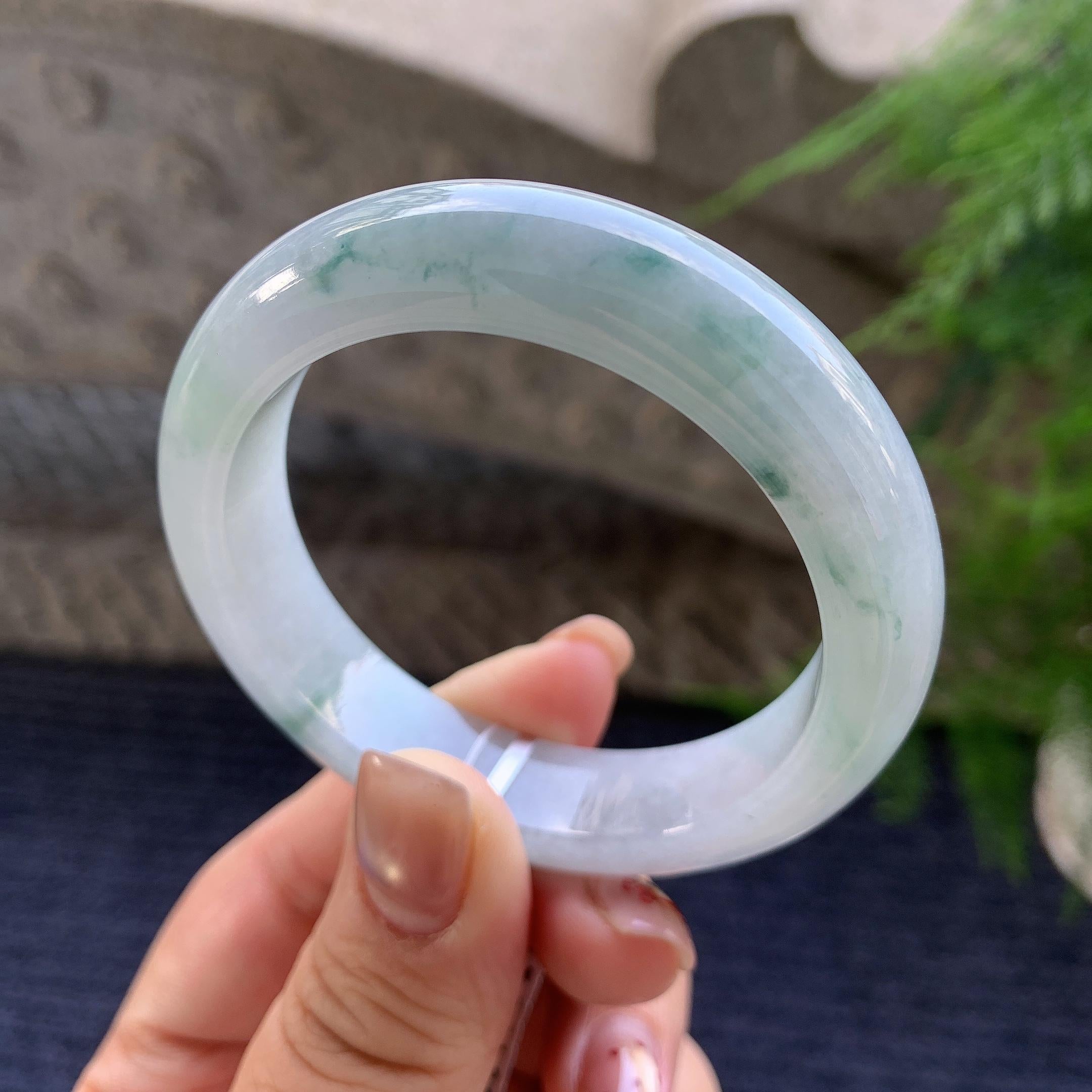 小圈口 细糯种飘蓝花正圈平安镯 50.7圈口 天然缅甸A货翡翠（yc347586）