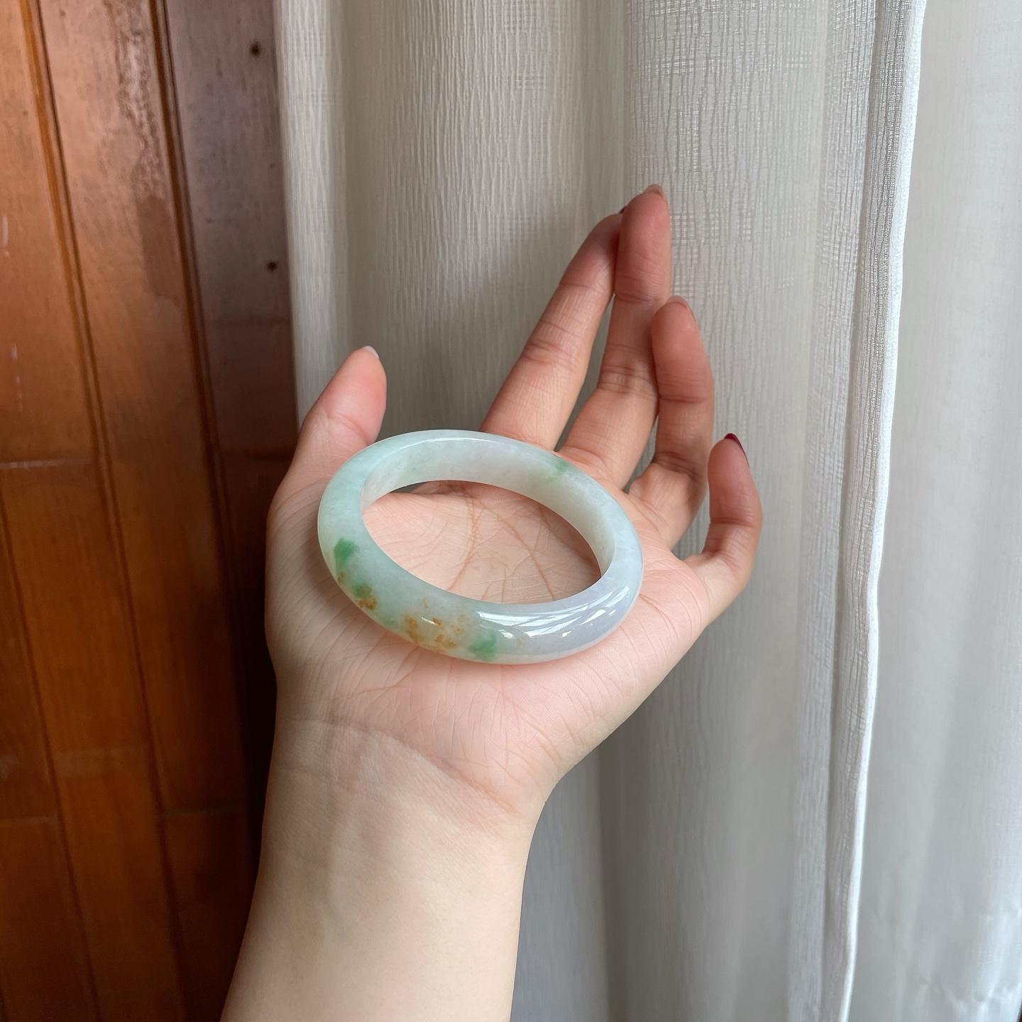 糯冰黄加绿翡翠平安镯（53.8mm）（yc302428）