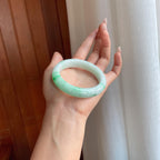 糯冰飘花翡翠平安镯（55.6mm）（yc295072）