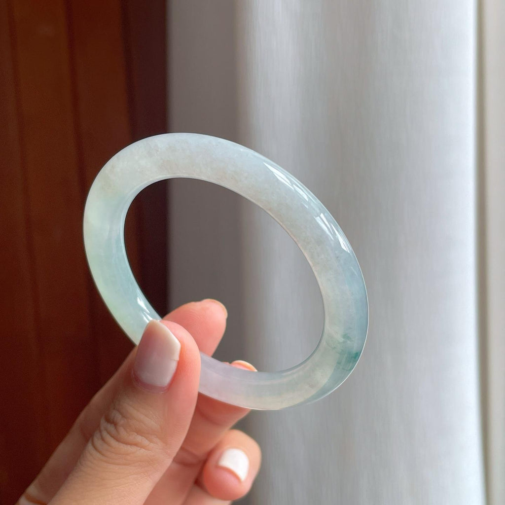 冰种飘花翡翠圆条手镯（50.5mm）（yc254044）