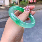 冰种飘阳绿圆条手镯（55.7mm）（yc290116）