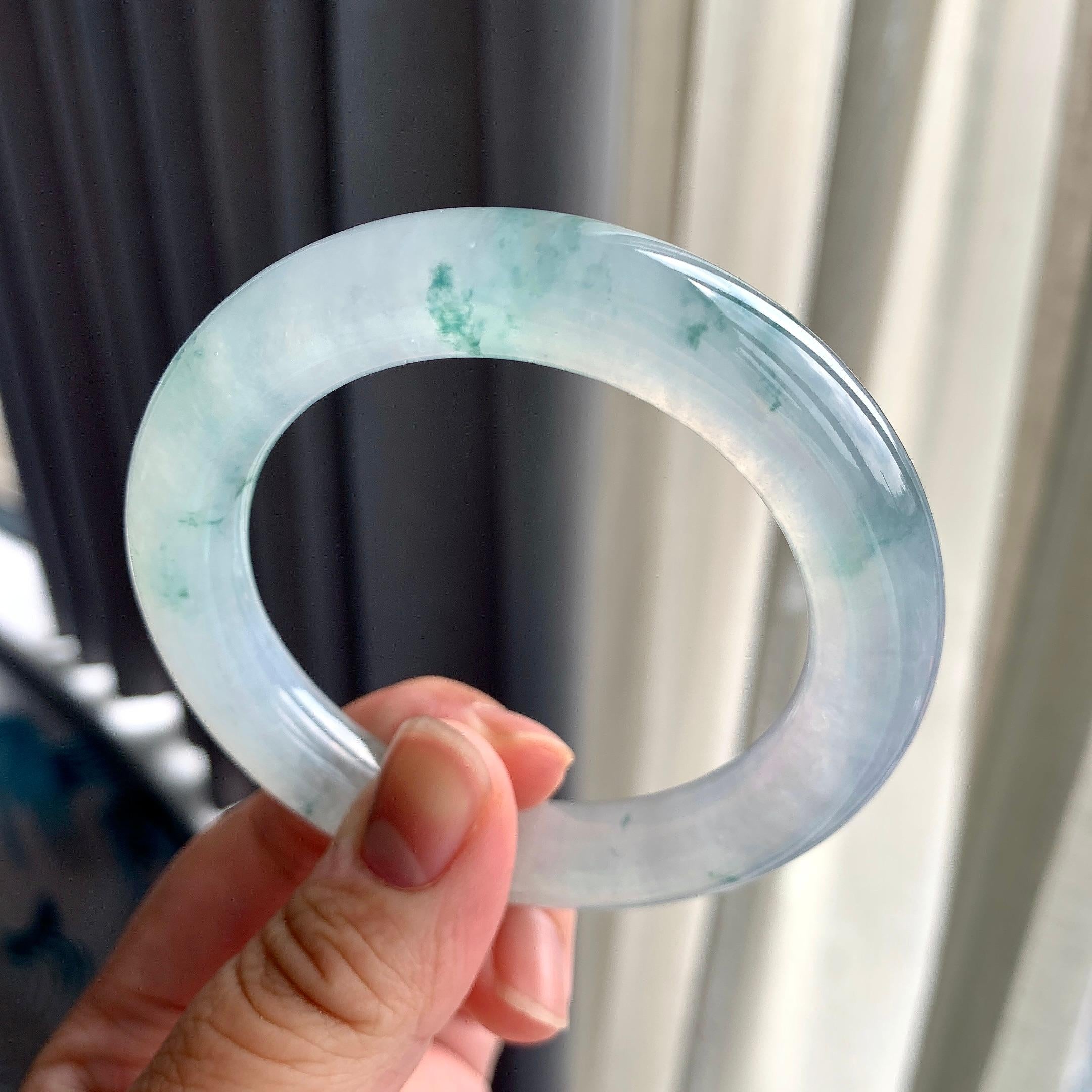 糯冰种飘花圆条手镯（54.5mm）（yc202406）