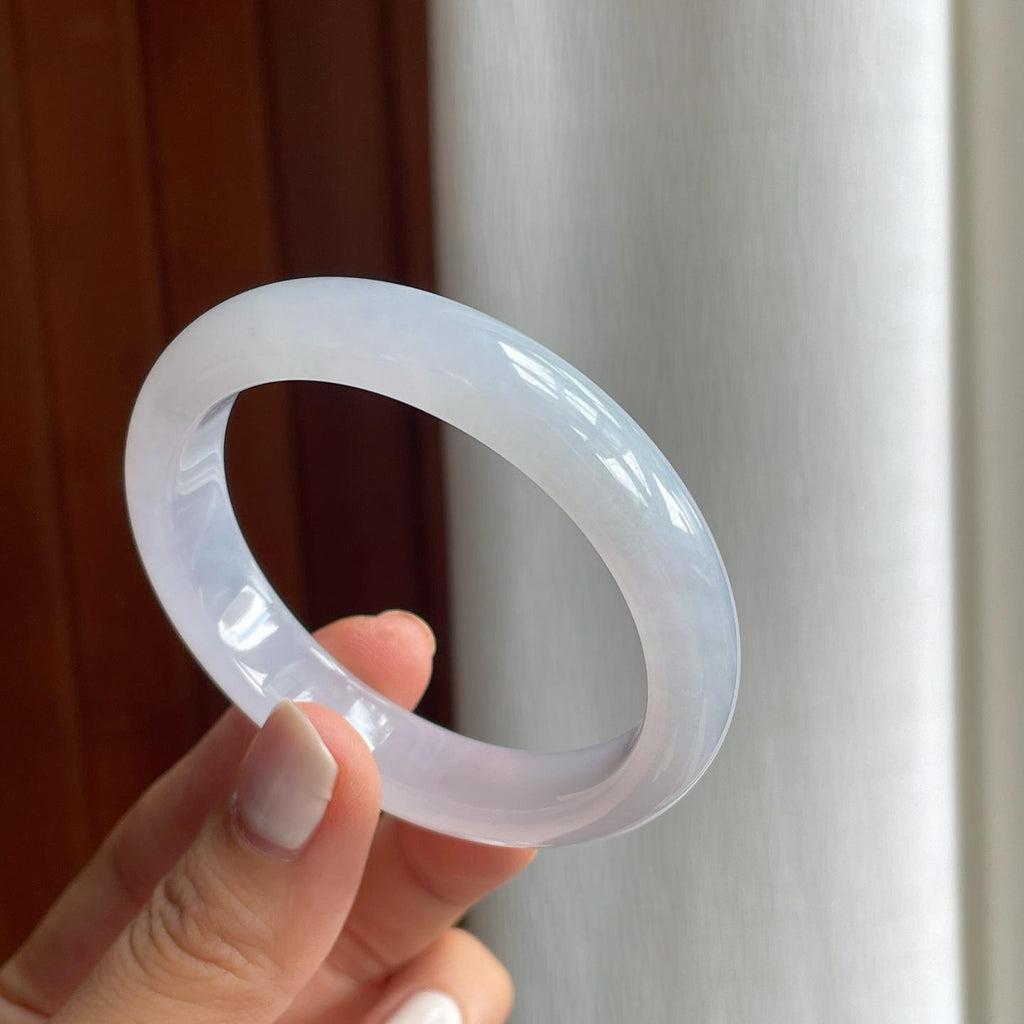 冰种淡春底翡翠贵妃镯（52mm）（yc254049）