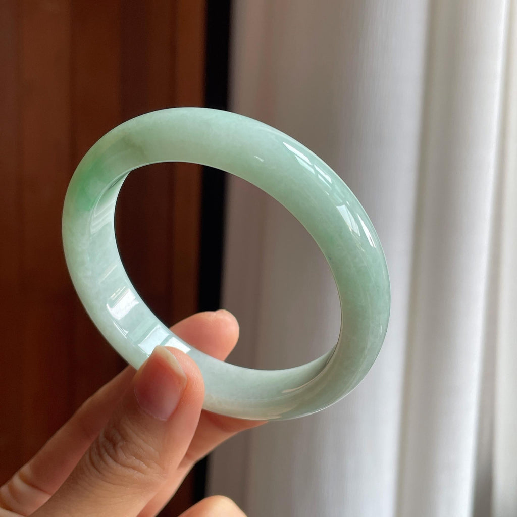 糯冰果绿翡翠平安镯（58mm）（yc373952）