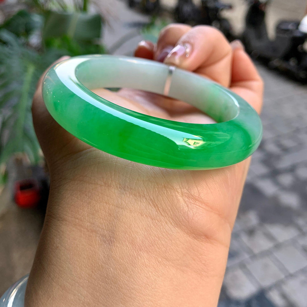 糯冰种飘阳绿平安镯（54.6mm）（yc292672）