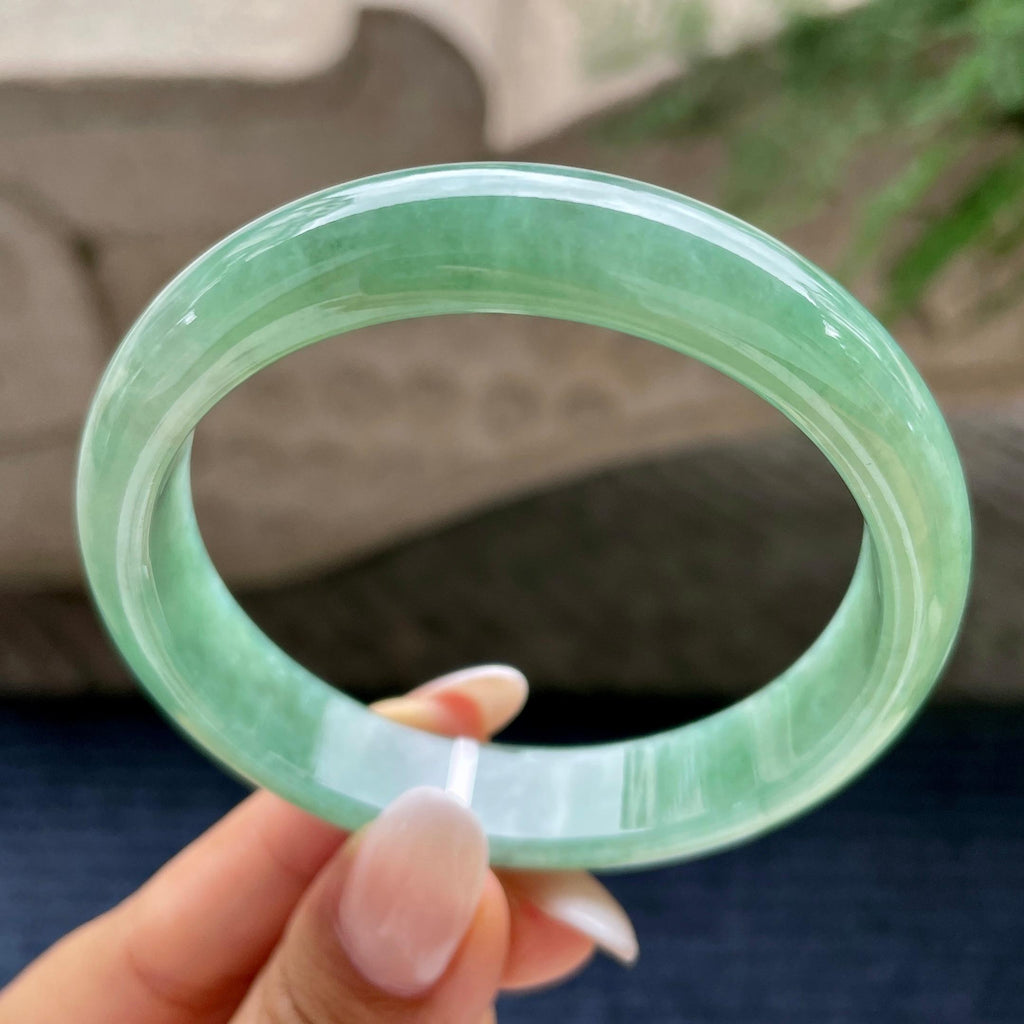 糯种湖水绿正圈平安镯    57.9圈    天然缅甸A货翡翠（yc410265）