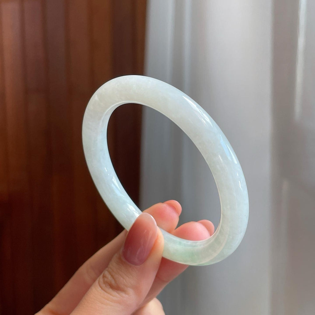 糯冰带色翡翠圆条手镯（53mm)（yc322586）