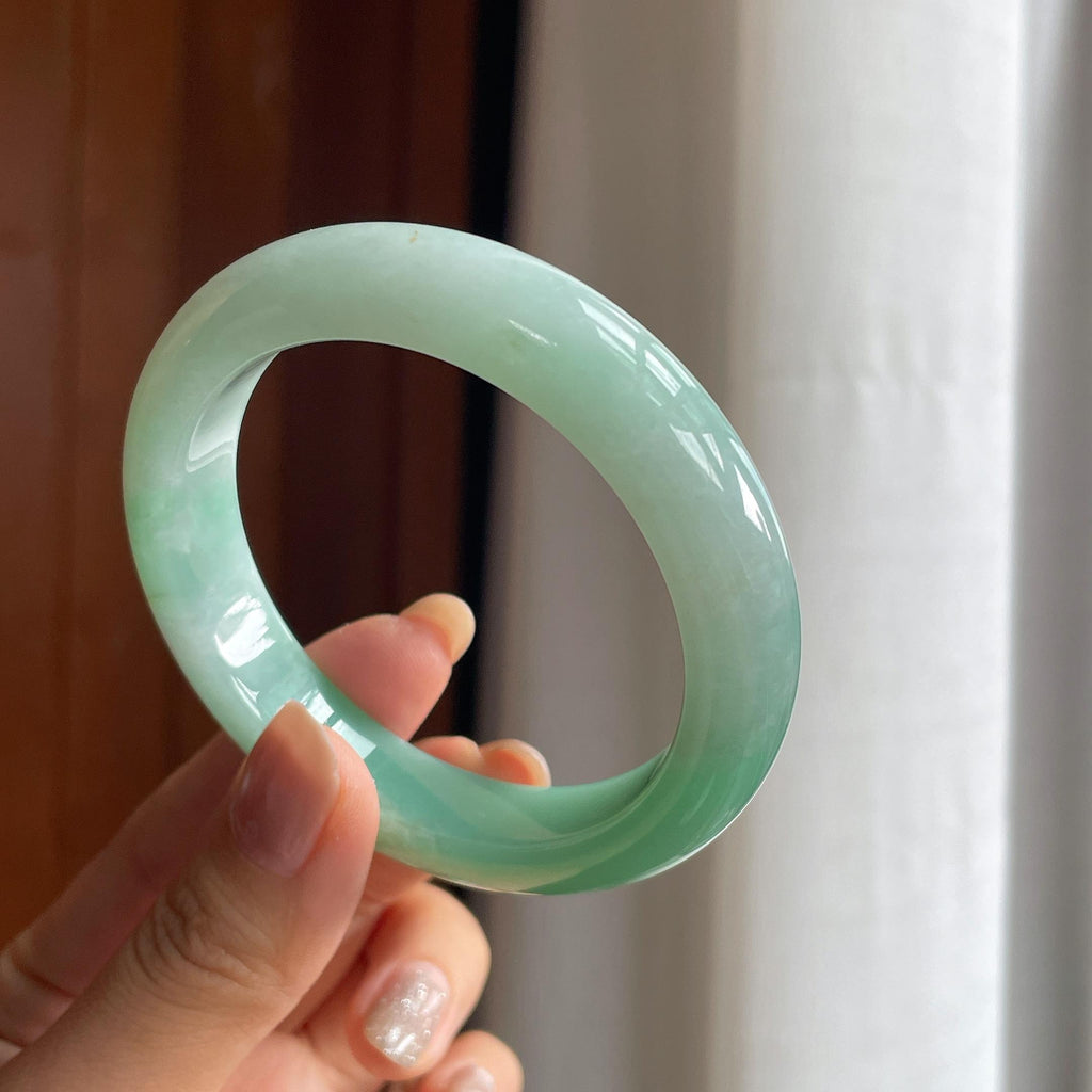 糯冰带色翡翠平安镯(55mm)（yc423151）