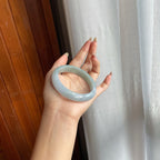 细糯种带底色翡翠平安镯（56.6mm）（yc220246）