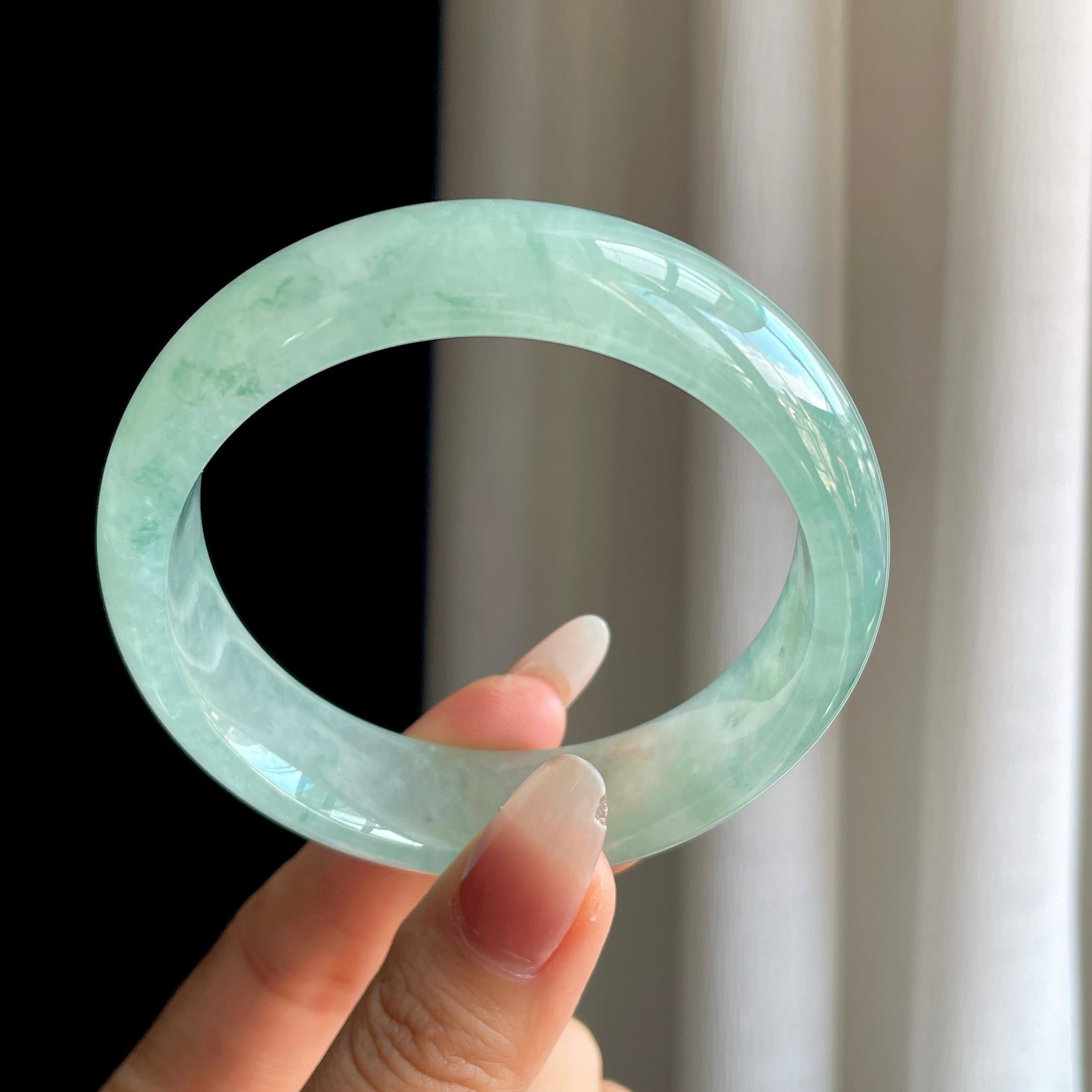 冰种飘花宽版翡翠手镯（59.5mm）（yc303079）