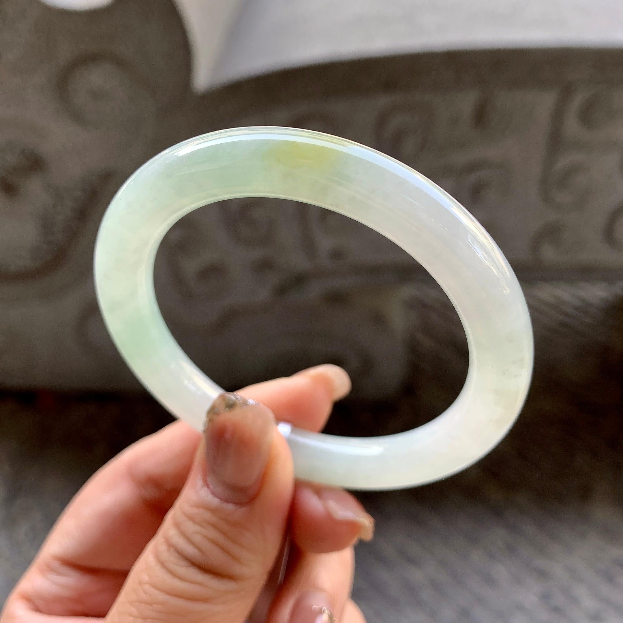 细糯种飘黄翡圆条手镯（51.8mm）（yc296333）