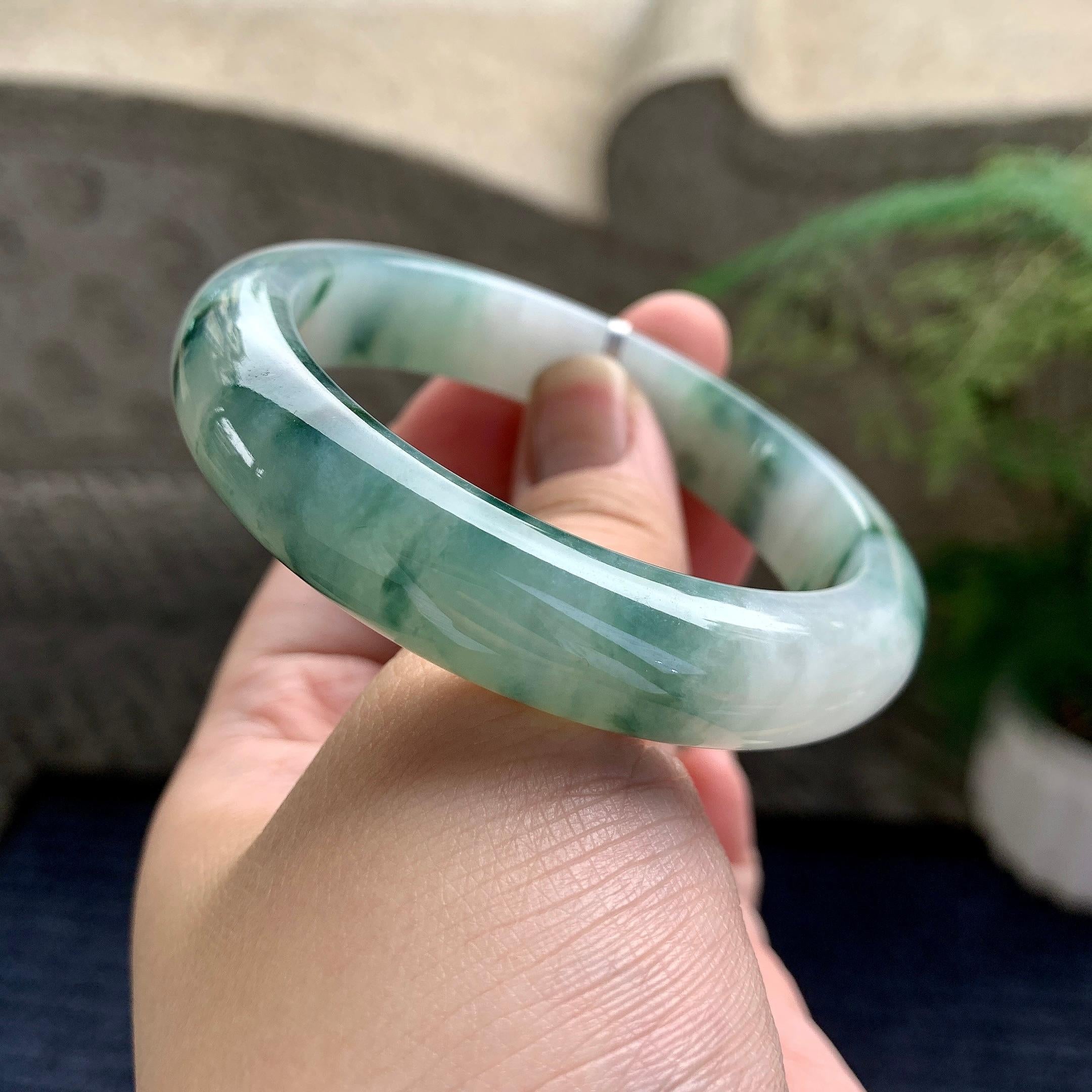 细糯种飘花平安镯（55.4mm）（yc228501）