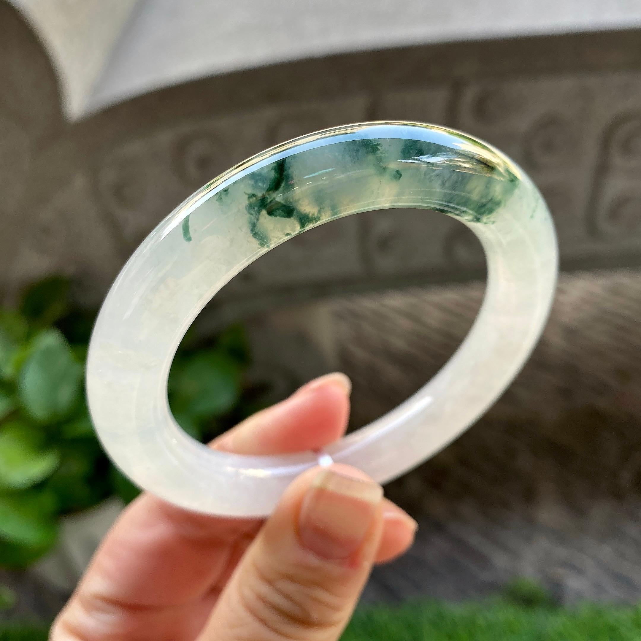 糯冰种飘花圆条手镯（54.7mm）（yc304783）