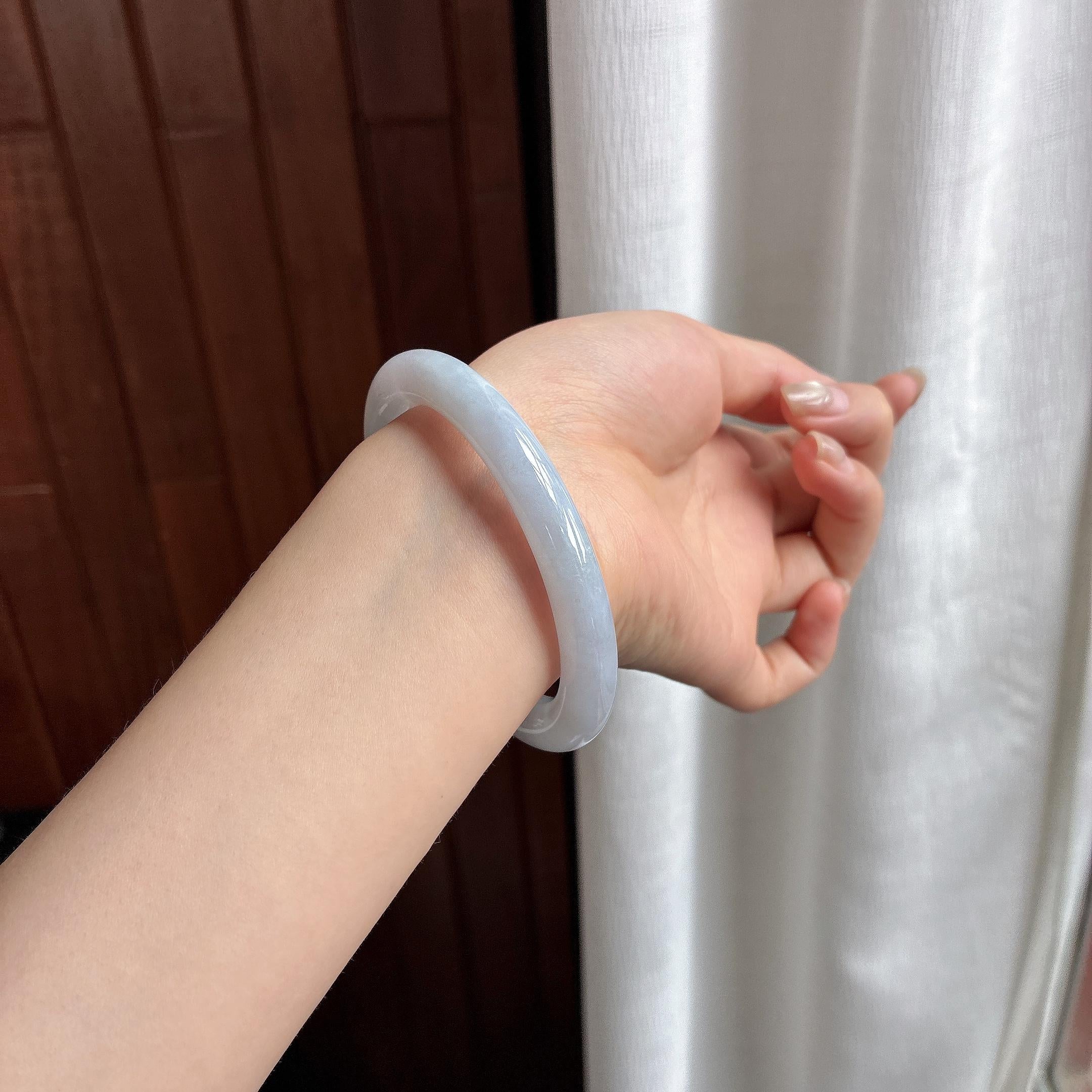 细糯种淡紫罗兰圆条手镯 57圈 天然缅甸A货翡翠（yc484556）