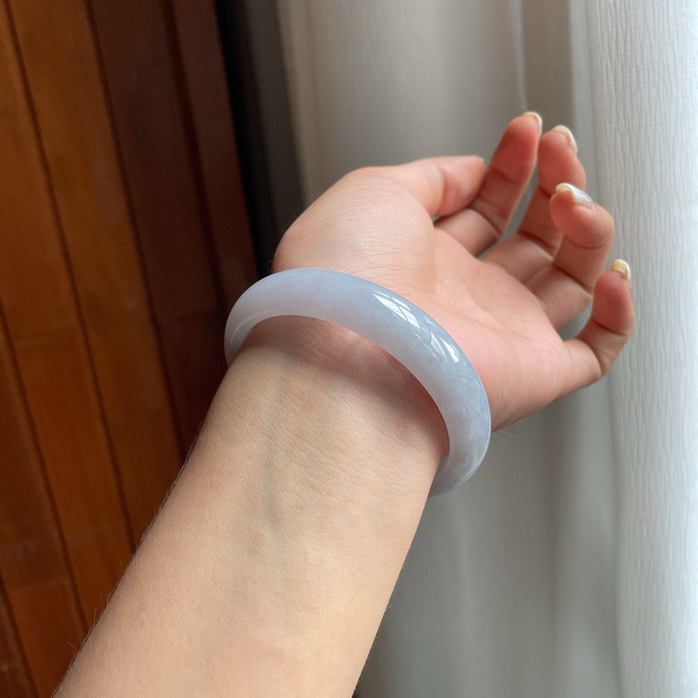 糯冰淡底色翡翠平安镯（57mm）