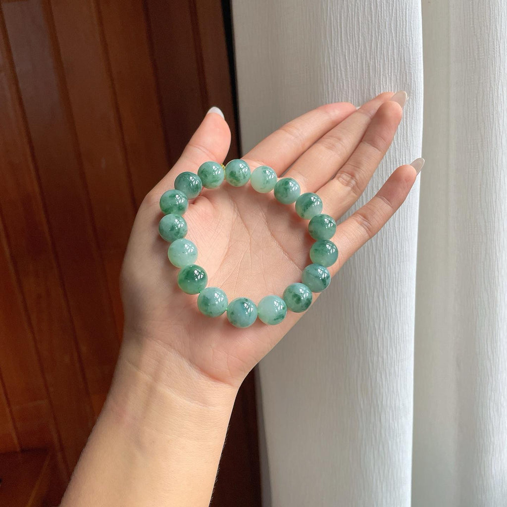 糯冰飘蓝花翡翠珠串手串（yc260381）