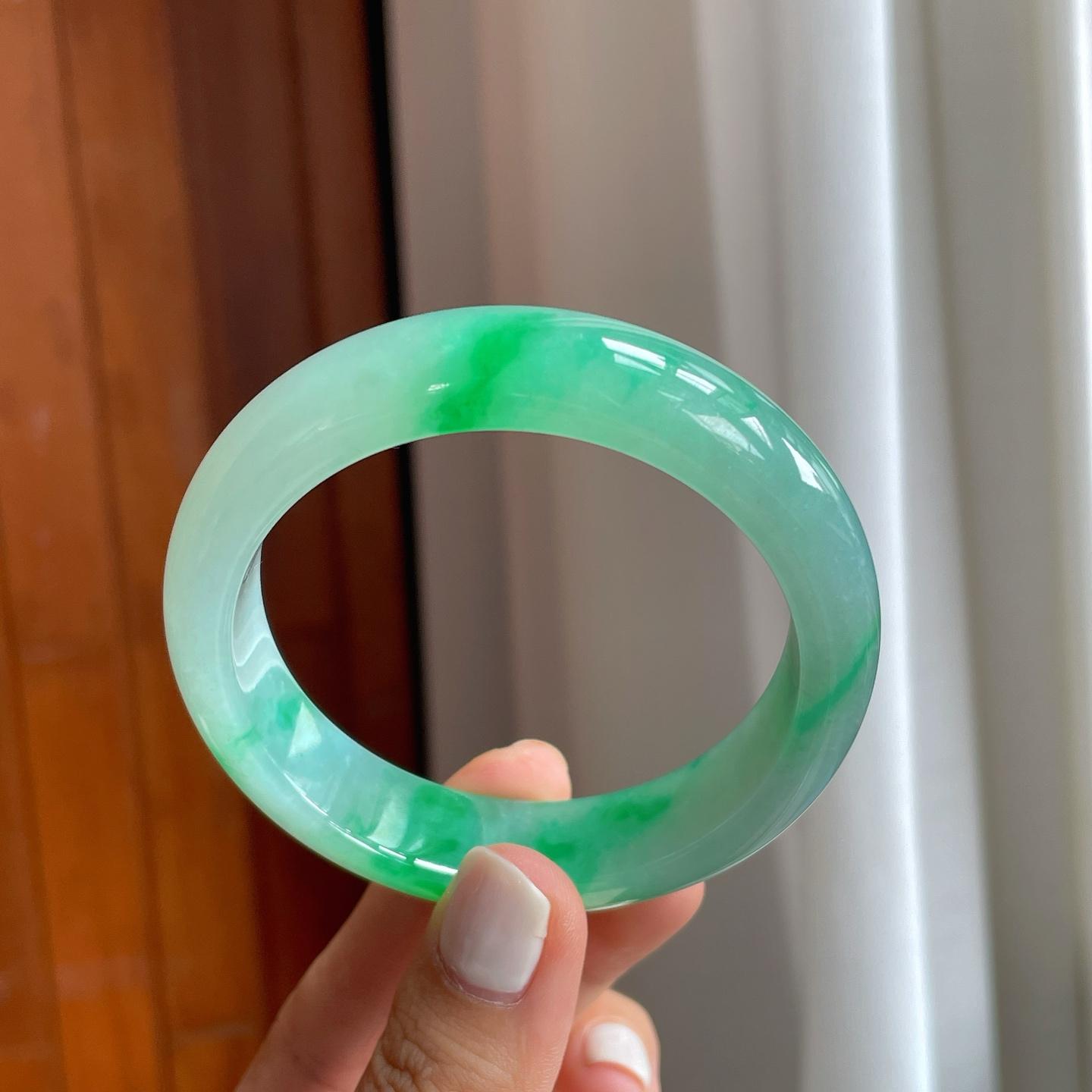 冰种带色翡翠平安镯（56mm）（yc249169）