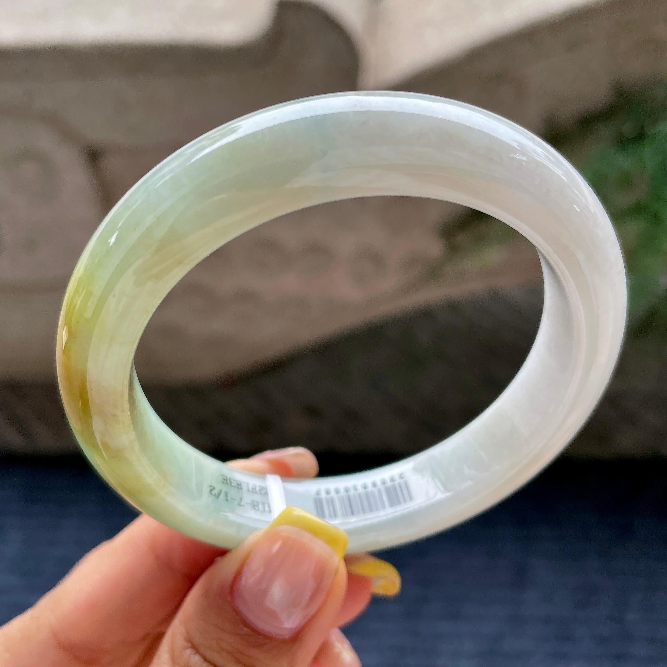 细糯种飘黄翡正圈平安镯57.1圈       天然缅甸A货翡翠（yc376054）
