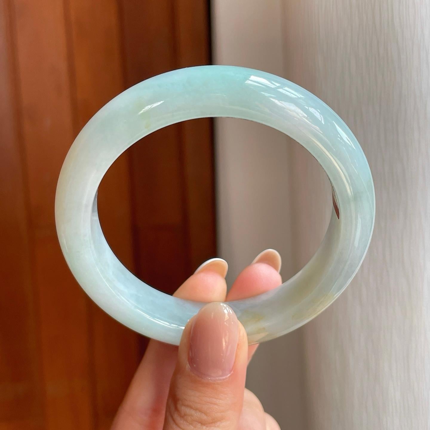 糯冰晴底飘黄翡翠平安镯（55.4mm)（yc373470）