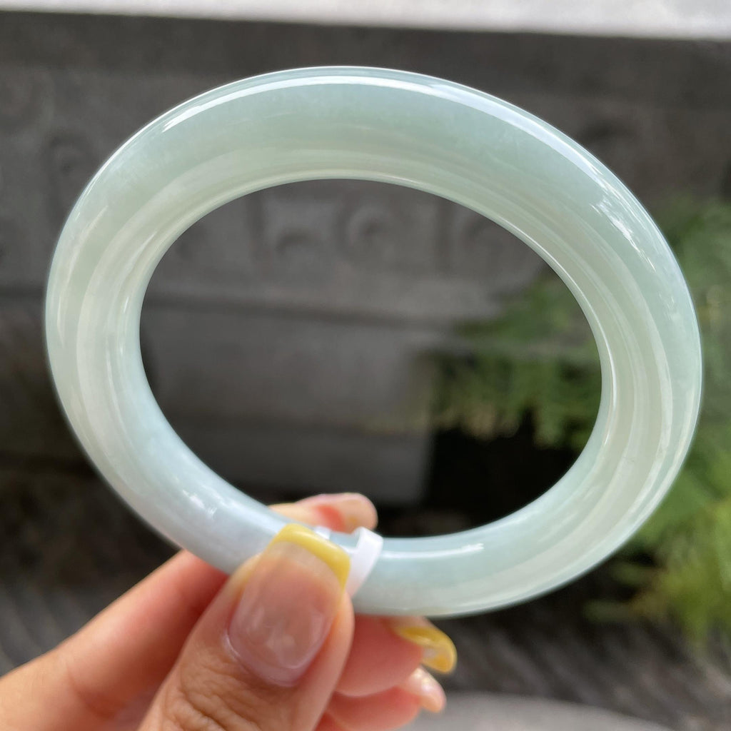 细糯种湖水绿圆条手镯55.6圈         天然缅甸A货翡翠（yc387382）