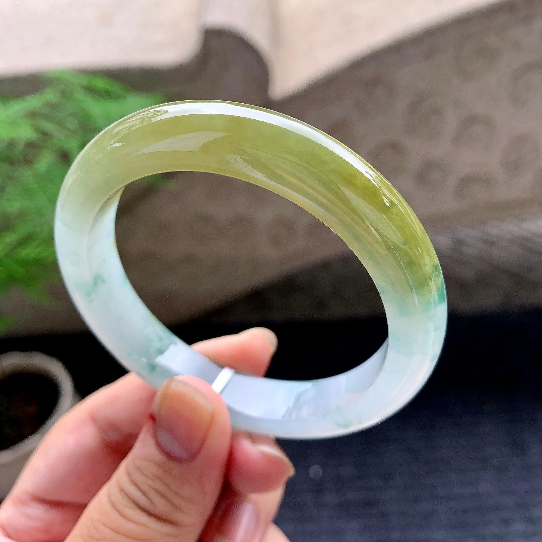 细糯种黄翡飘花平安镯（55.5mm）（yc196501）