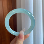 糯冰蓝晴底翡翠圆条手镯（57.3mm）（yc266495）