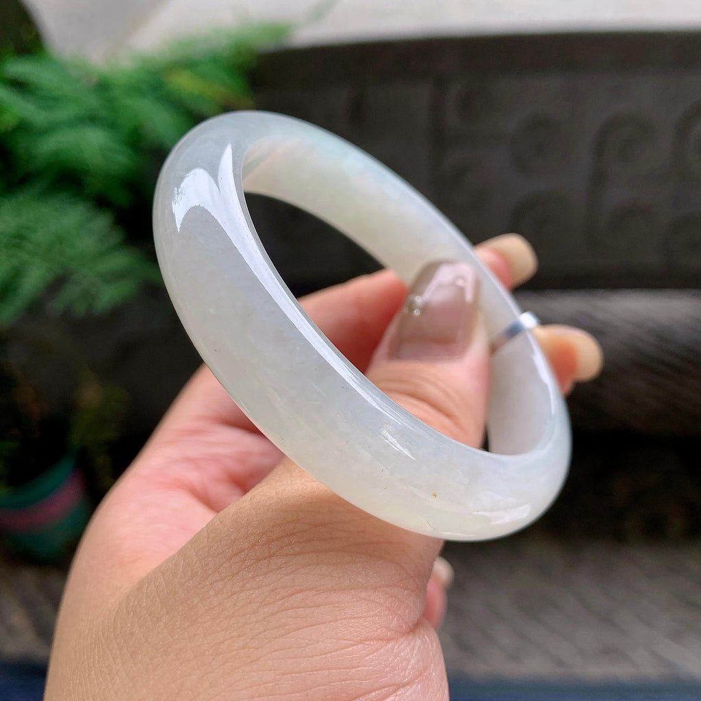 小圈口 糯冰种带底色洒金正圈平安镯 52圈口 天然缅甸A货翡翠（yc469533）