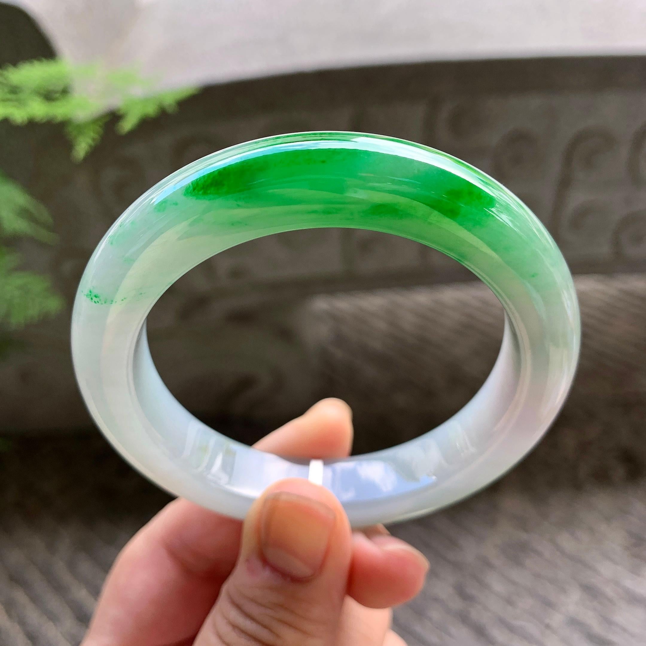细糯种飘阳绿平安镯（57mm）（yc202376）