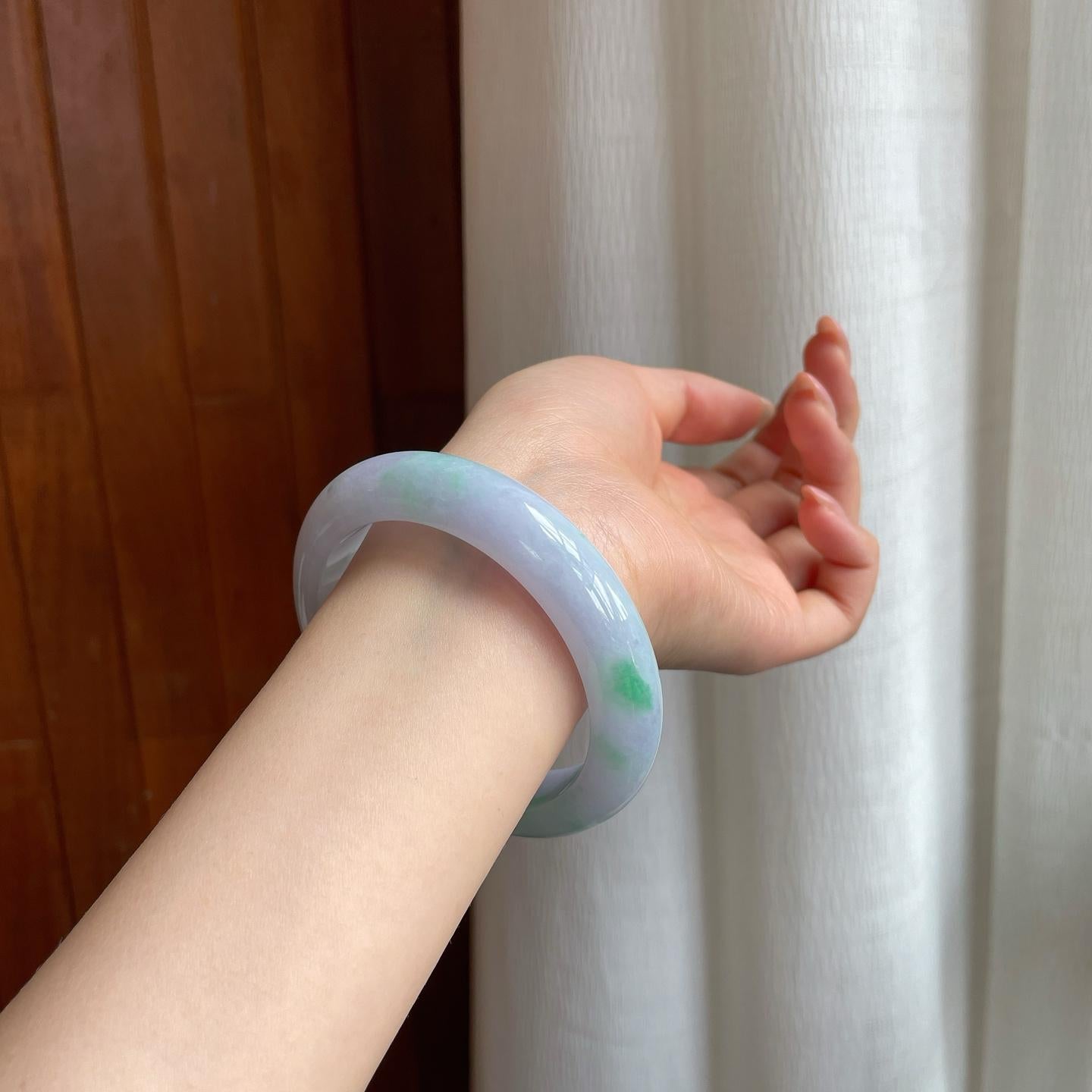 糯冰带色翡翠平安镯（58mm)（yc345408）