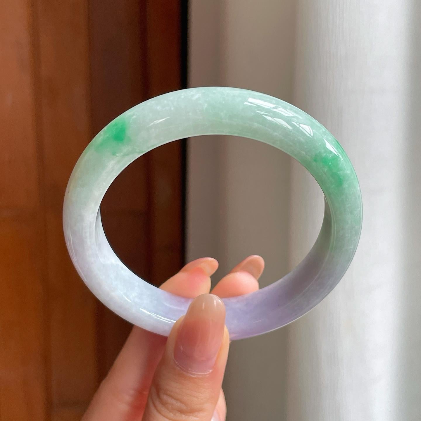 糯种春带彩翡翠平安镯（57mm)（yc365766）