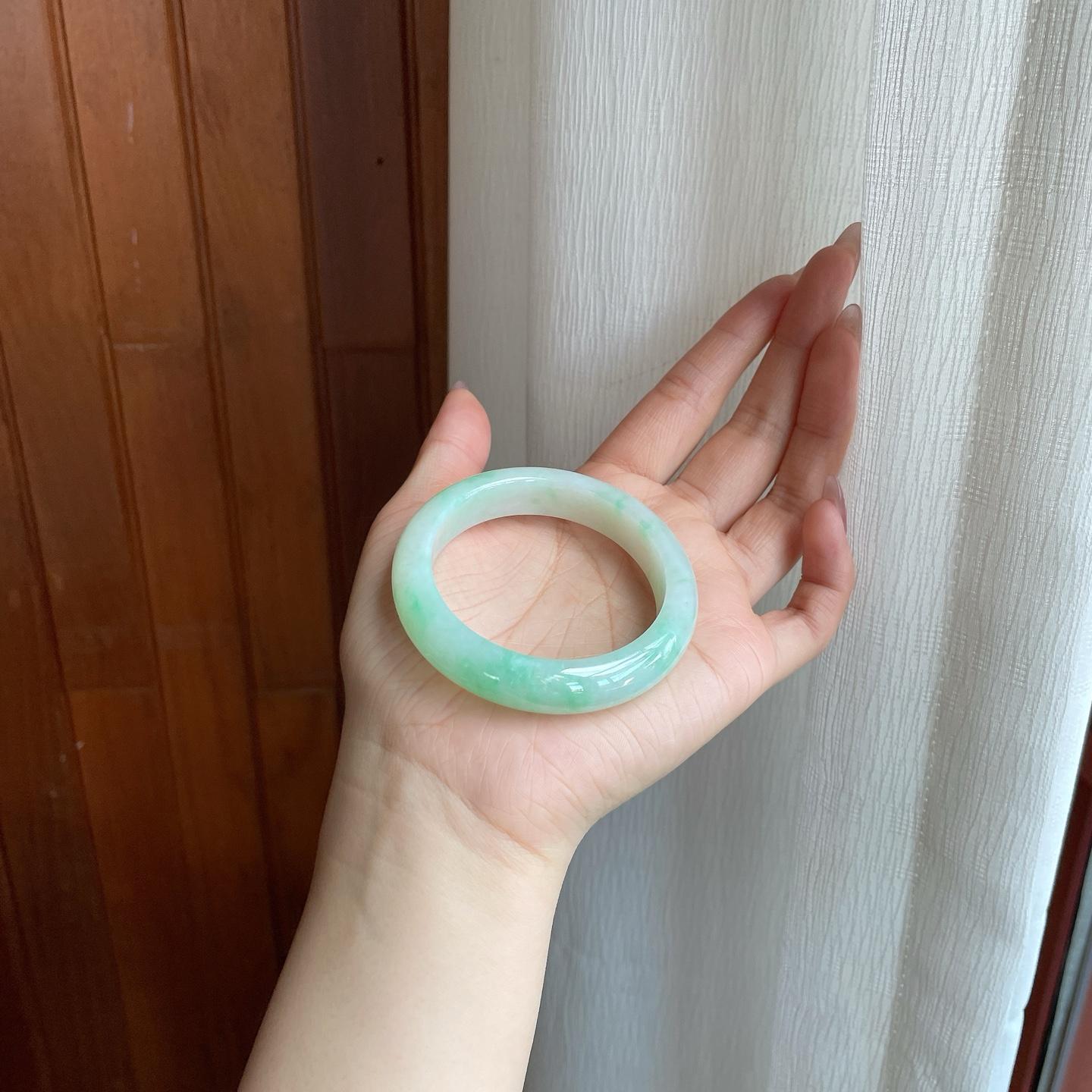 糯冰飘花翡翠平安镯（51mm）（yc295011）