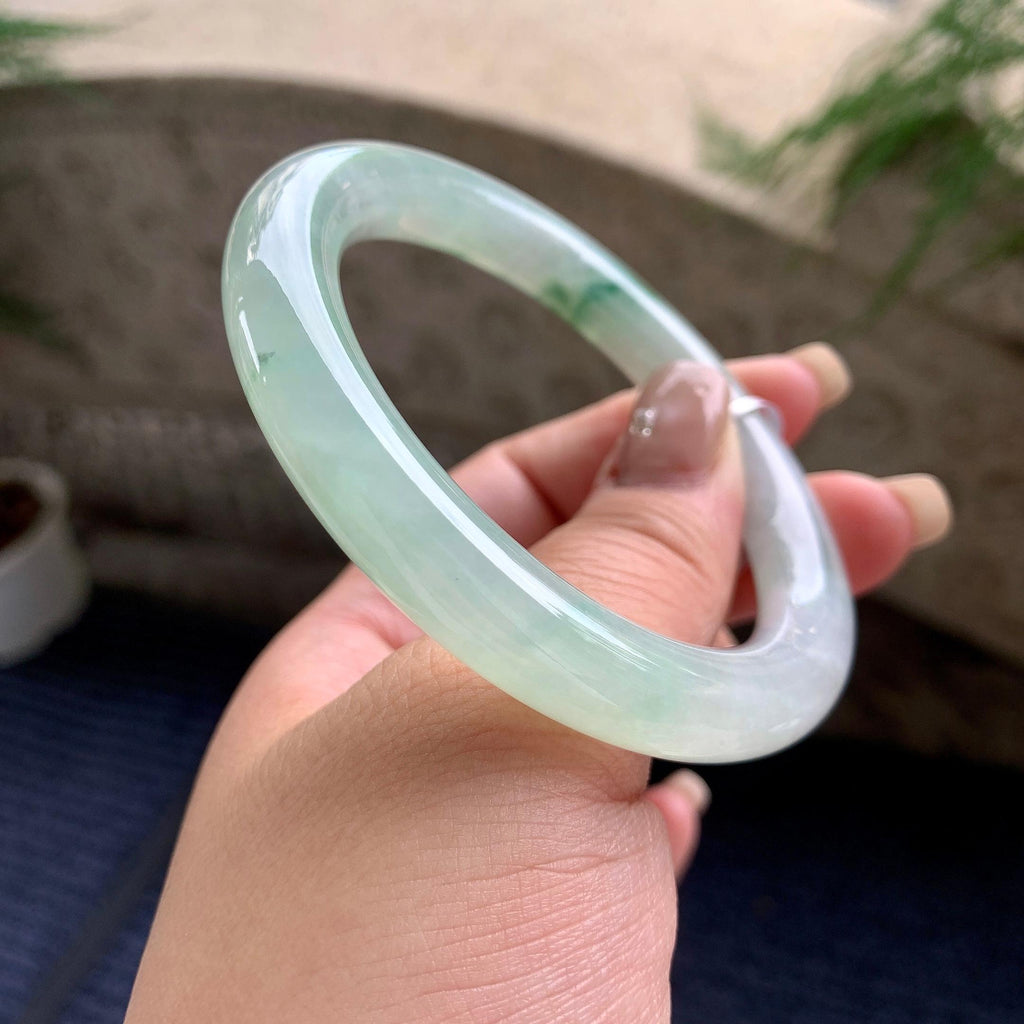 细糯种飘绿花圆条手镯 57圈口 天然缅甸A货翡翠（yc461788）