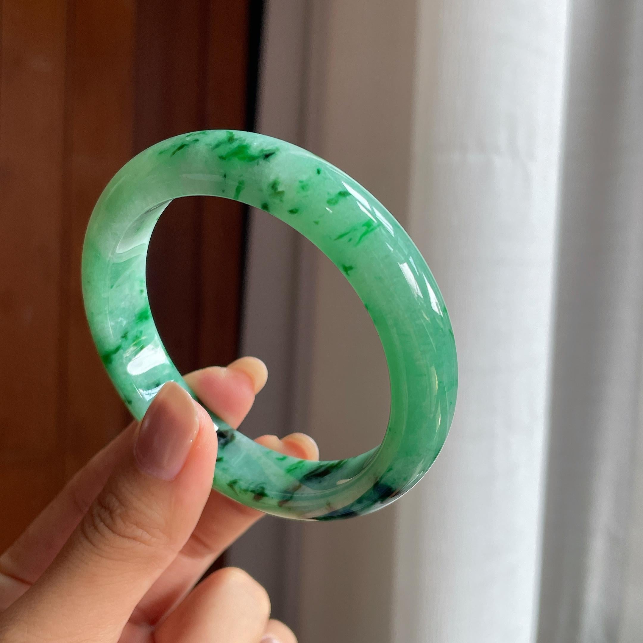 糯冰特色翡翠平安镯(58.5mm)（yc423957）