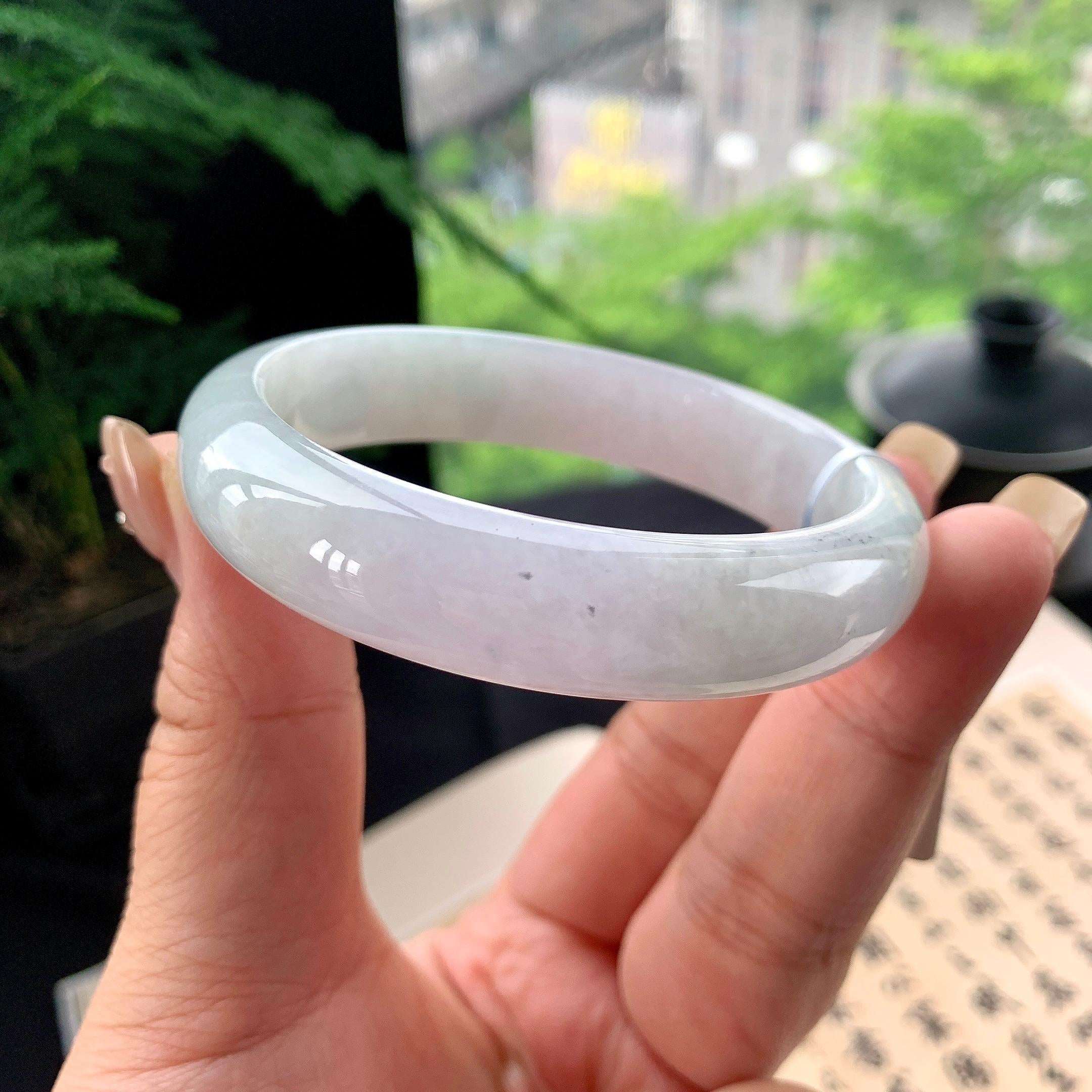 细糯种淡春彩正圈平安镯 57圈口 天然缅甸A货翡翠（yc473072）
