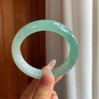 冰种湖水绿翡翠平安镯（56mm）（yc310374）