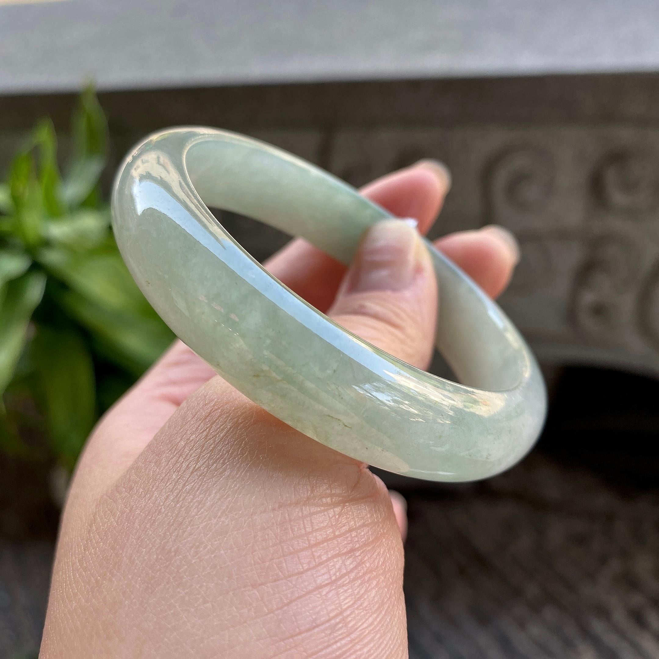 糯冰种晴底平安镯（57mm）（yc311024）