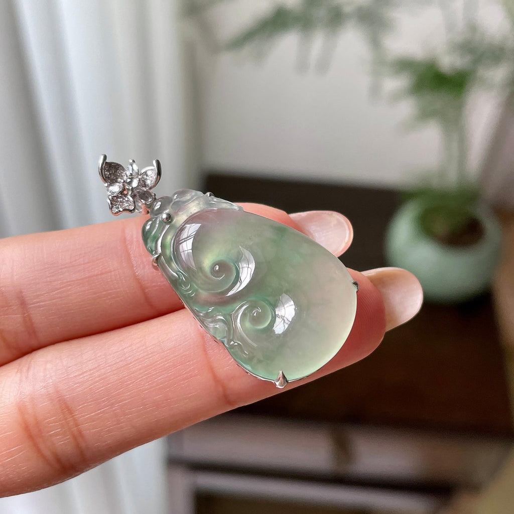 18k金钻镶冰种晴水飘绿如意吊坠（yc301956）