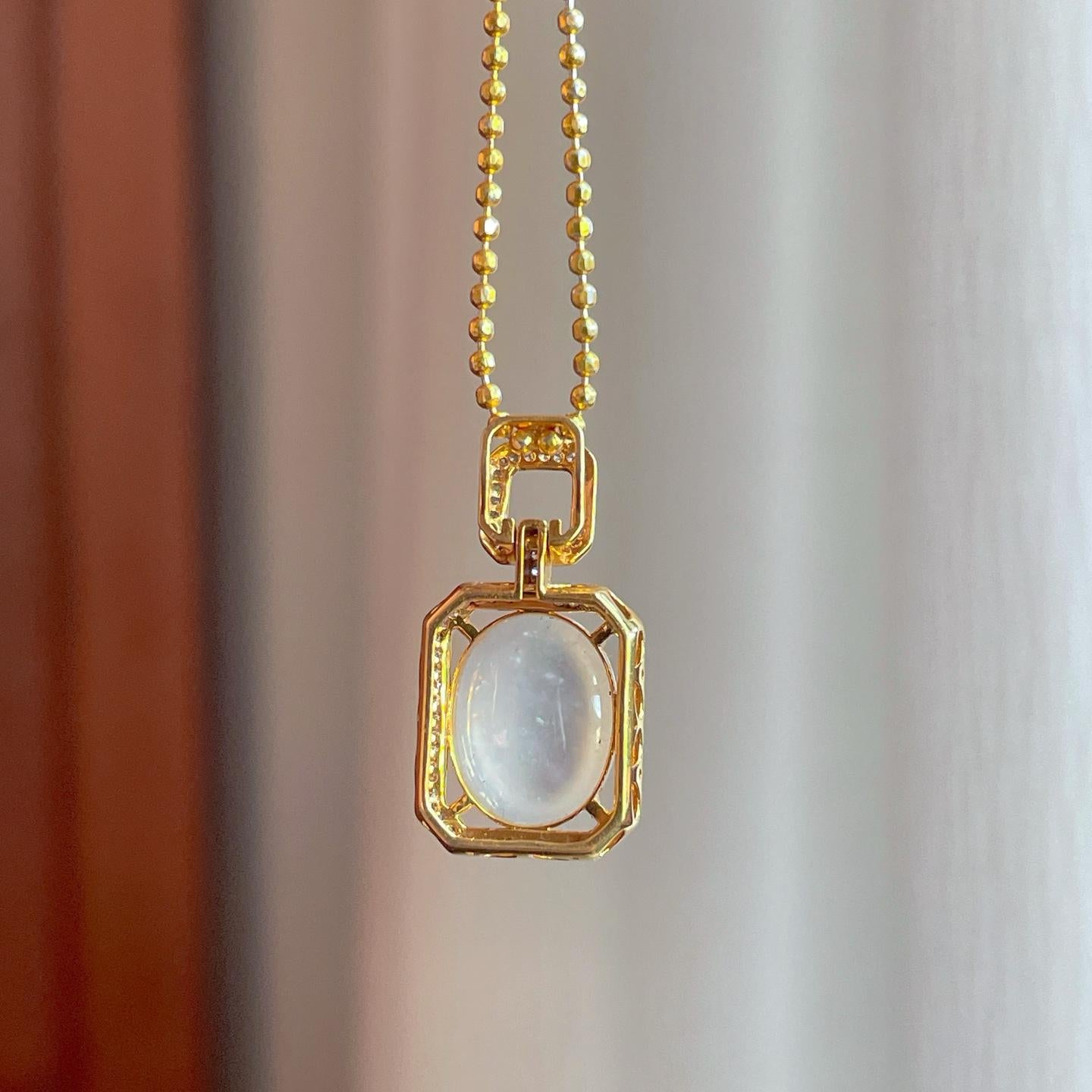 18k金钻镶冰种无色翡翠蛋面（yc255696）