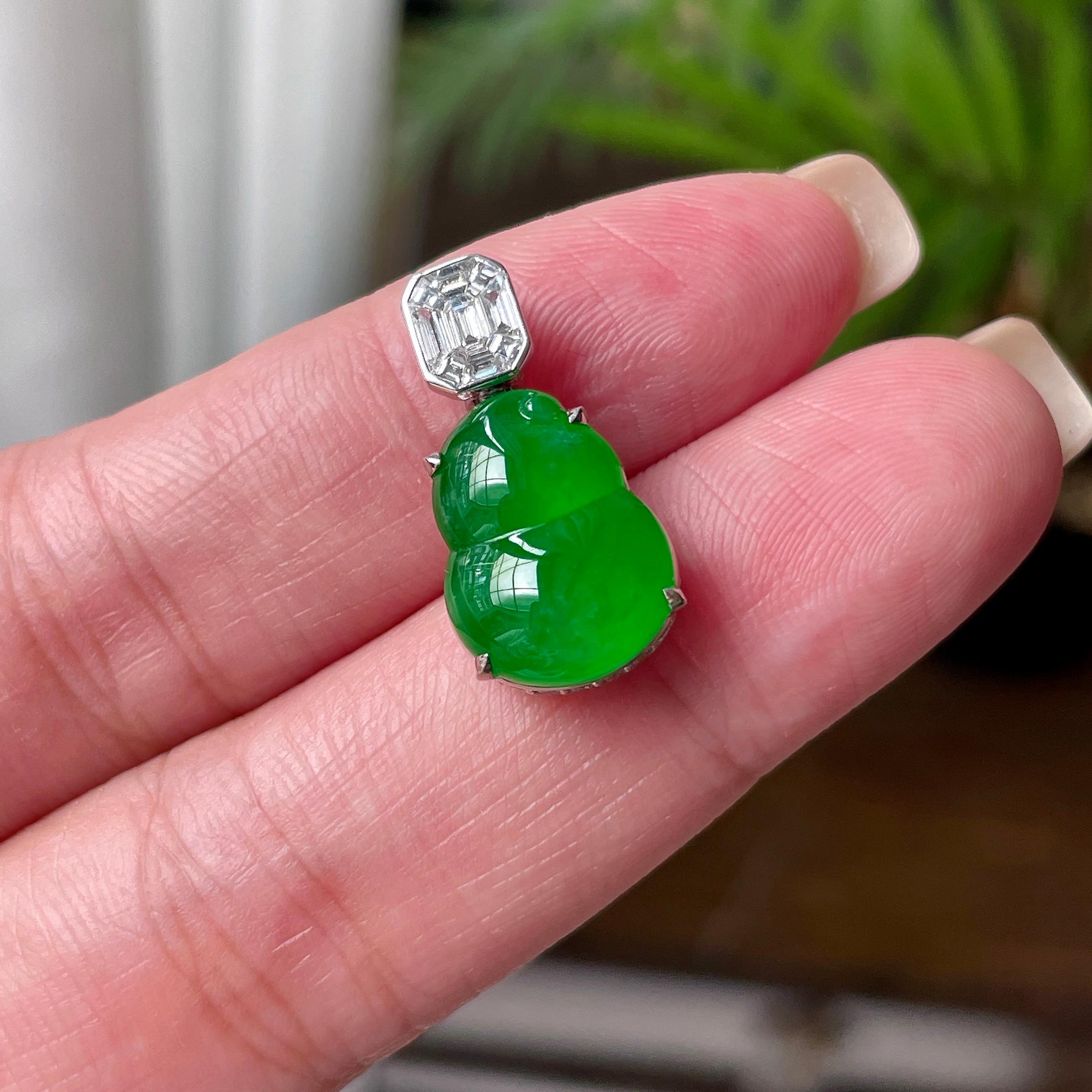 18K金钻镶冰种满绿葫芦耳坠/吊坠（两用款）  天然缅甸A货翡翠（yc457036）